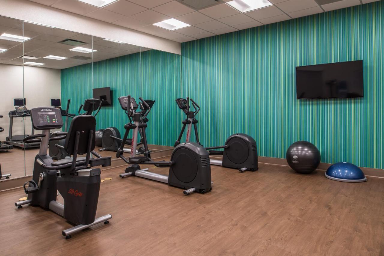 Holiday Inn Express & Suites Farmville By Ihg Exterior foto